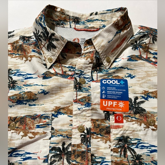 The American Outdoorsman Mens  Shirt  Cool Technology Palm Tree Print Size M - Picture 10 of 10